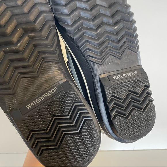 Sorel Dahlia Patent Leather Lace Up Waterproof Rain Boots 7 rain boot duck boot - Picture 10 of 13